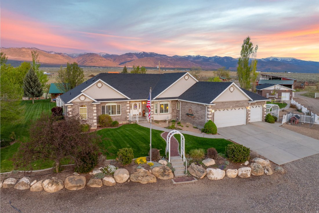 House in Mount Pleasant, Utah, United States 1 - 17987514