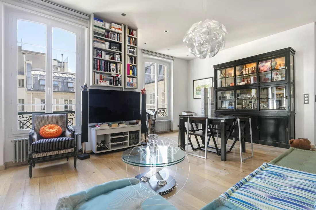 Apartment in Saint Philippe du Roule, Paris 8e Arrondissement, Paris 1 - 17989343
