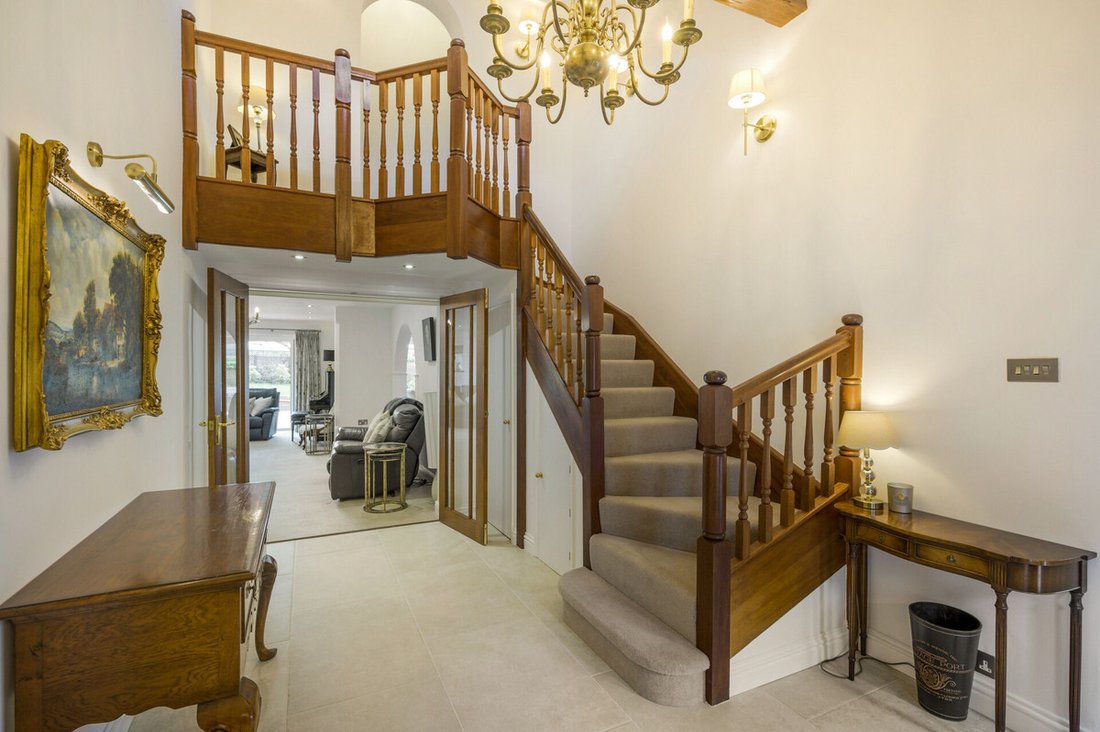 House in Padbury, England 5 - 17991207