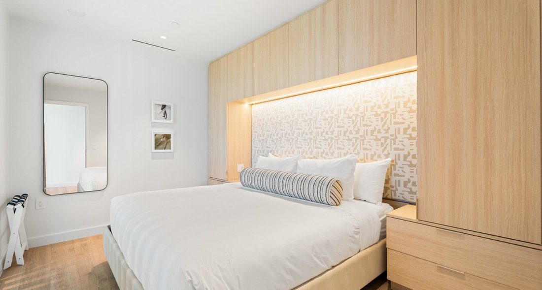 Apartment in George Town, George Town, Cayman Islands 5 - 17985948