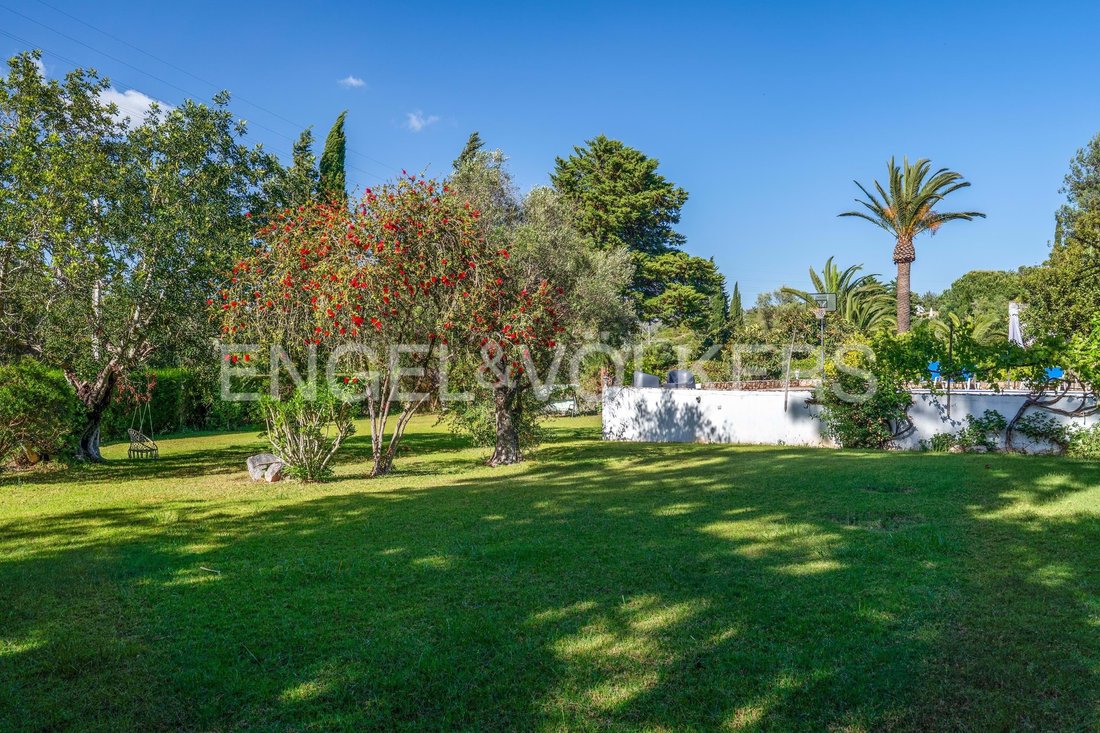 Villa in Mexilhoeira Grande, Algarve, Portugal 2 - 17992526