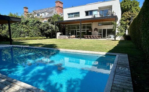 House in San Isidro, Buenos Aires Province, Argentina 1