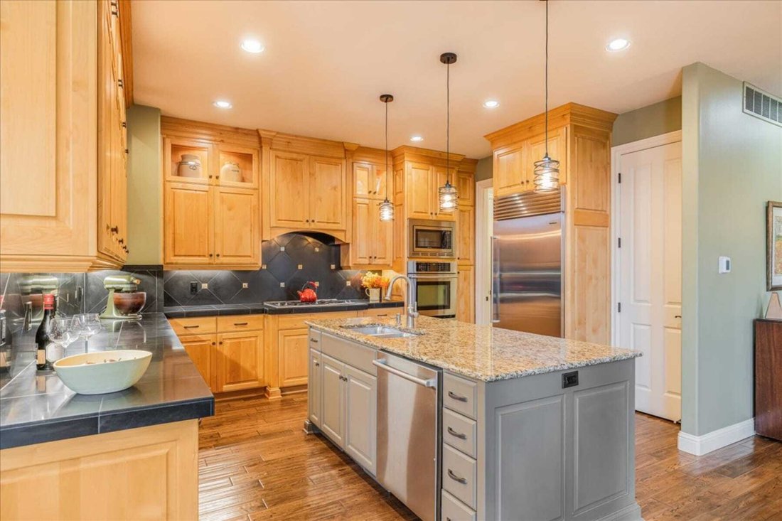 House in Tualatin, Oregon, United States 4 - 17986641