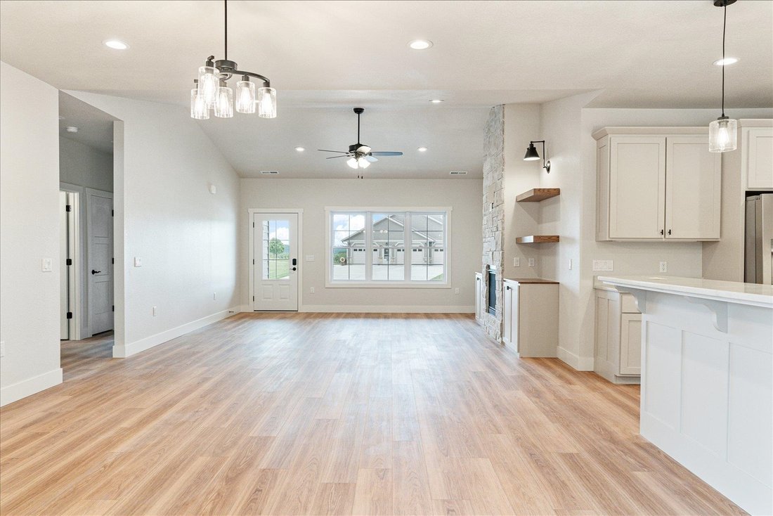 House in Prairie du Chien, Wisconsin, United States 3 - 17989047