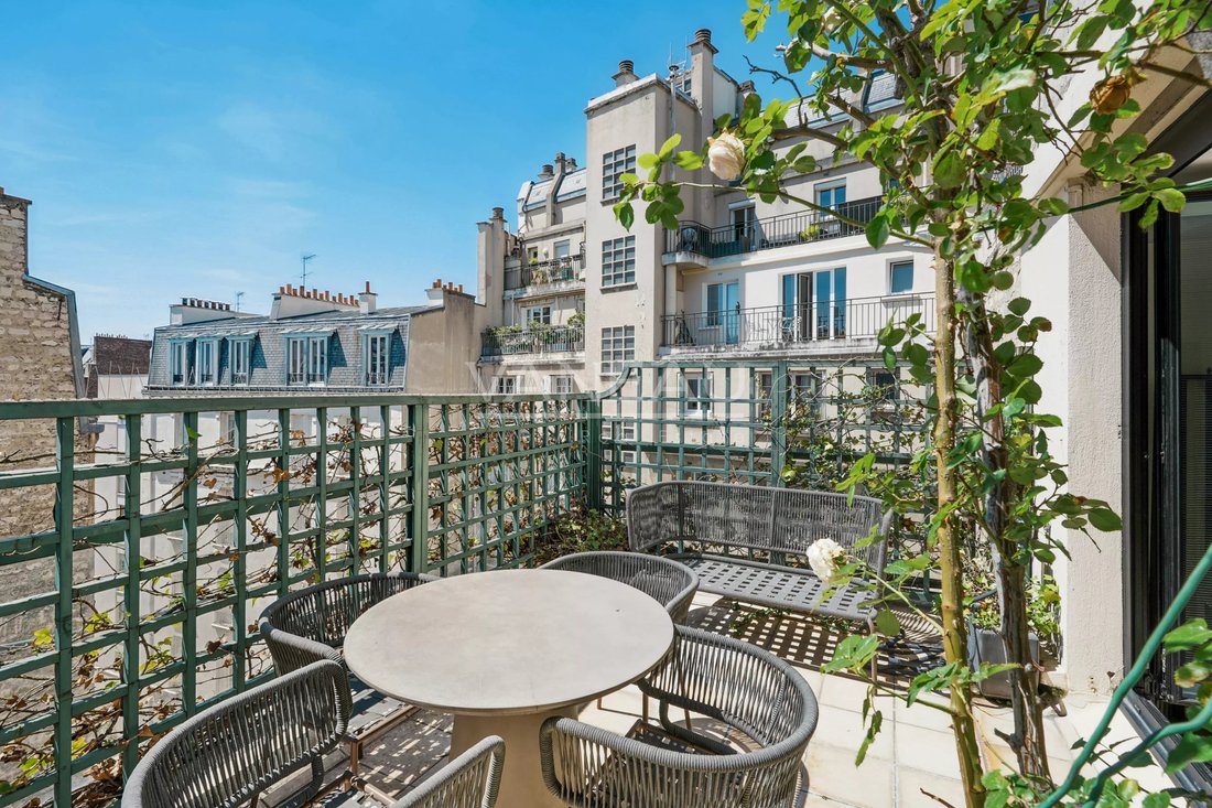 Apartment in Auteuil Nord, Paris 16e Arrondissement, Paris 2 - 17993568