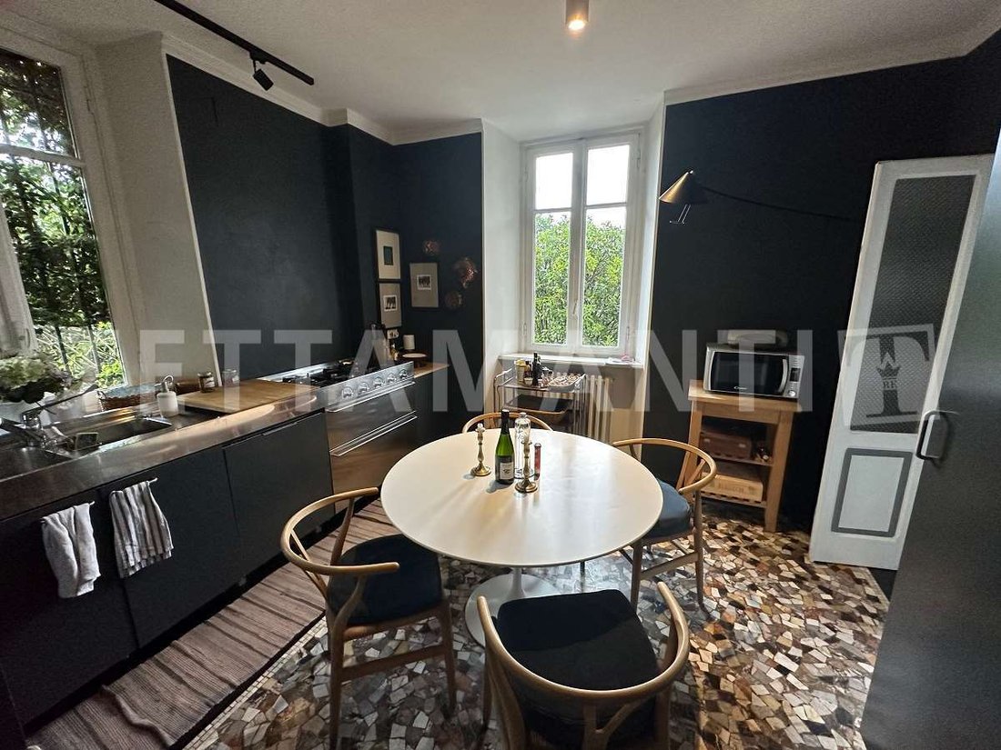 Villa in Sagnino-Tavernola-Monte Olimpino, Como, Lombardy 5 - 17987696