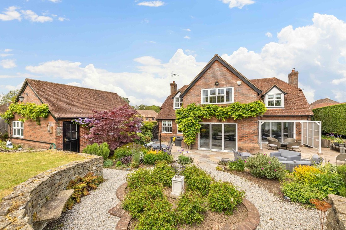 House in Little Baddow, England 5 - 17284758