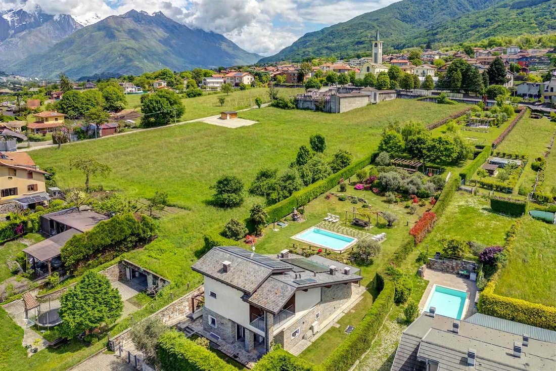 Villa in Colico Piano, Lombardy, Italy 5 - 17995062