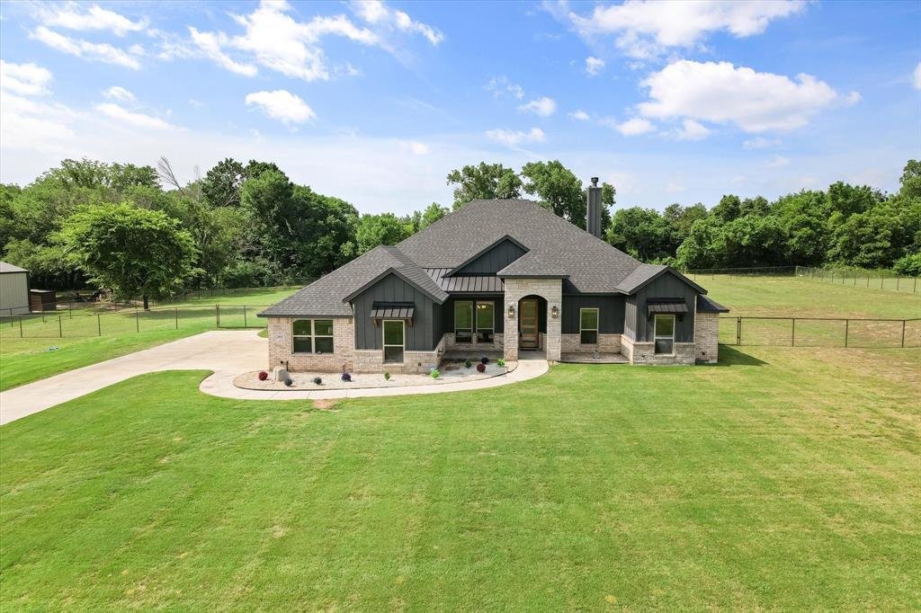 House in Weatherford, Texas, United States 2 - 17985495
