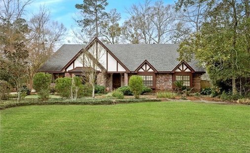 House in Madisonville, Louisiana, United States 1