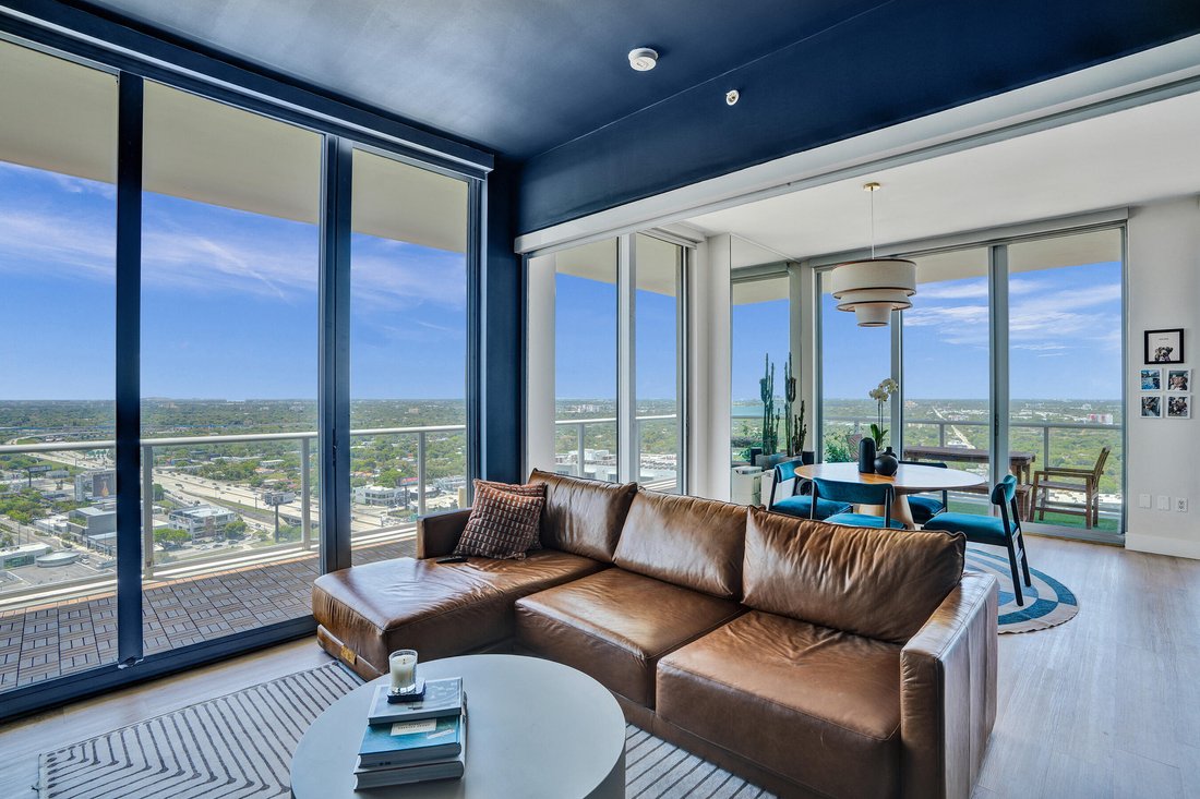 Condo in Miami, Florida, United States 4 - 17994585