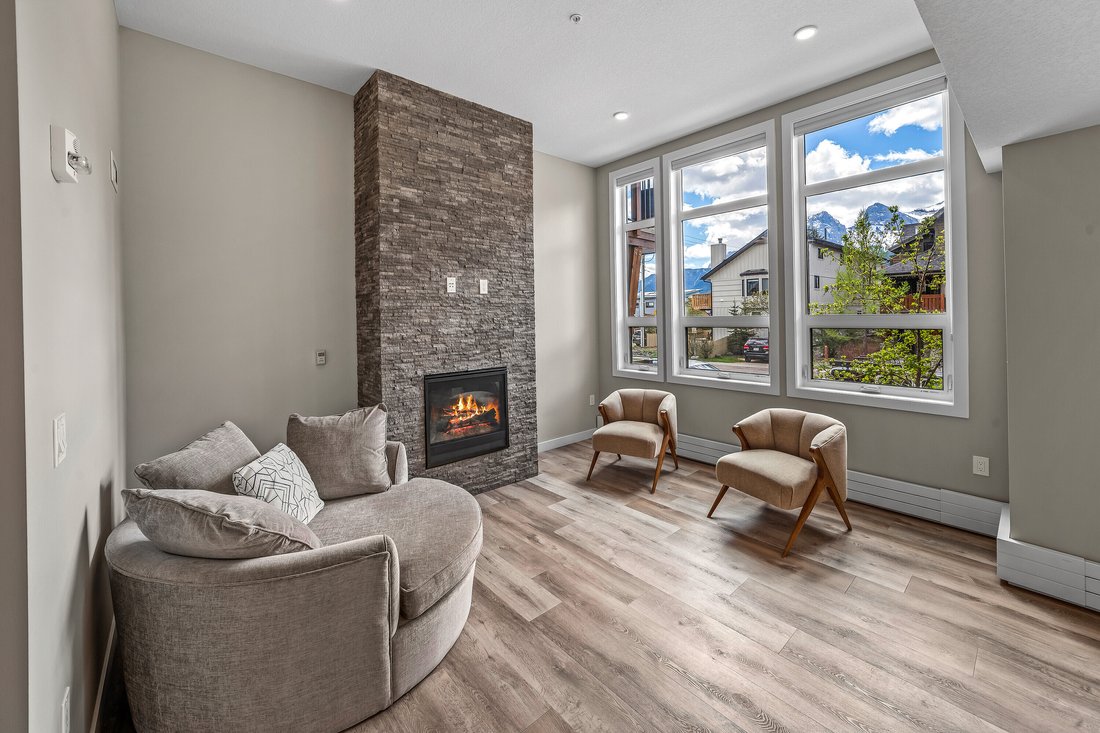 Condominio en Canmore, Alberta, Canadá 1 - 17993418