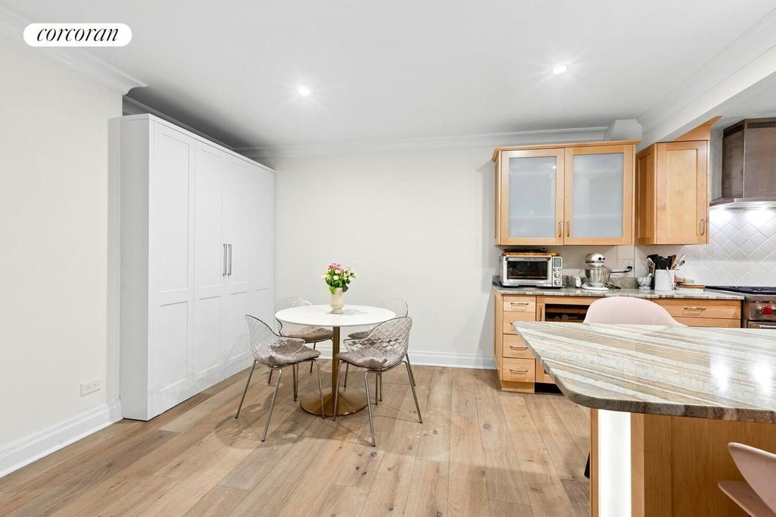 Co Op in New York, New York, United States 5 - 17986751