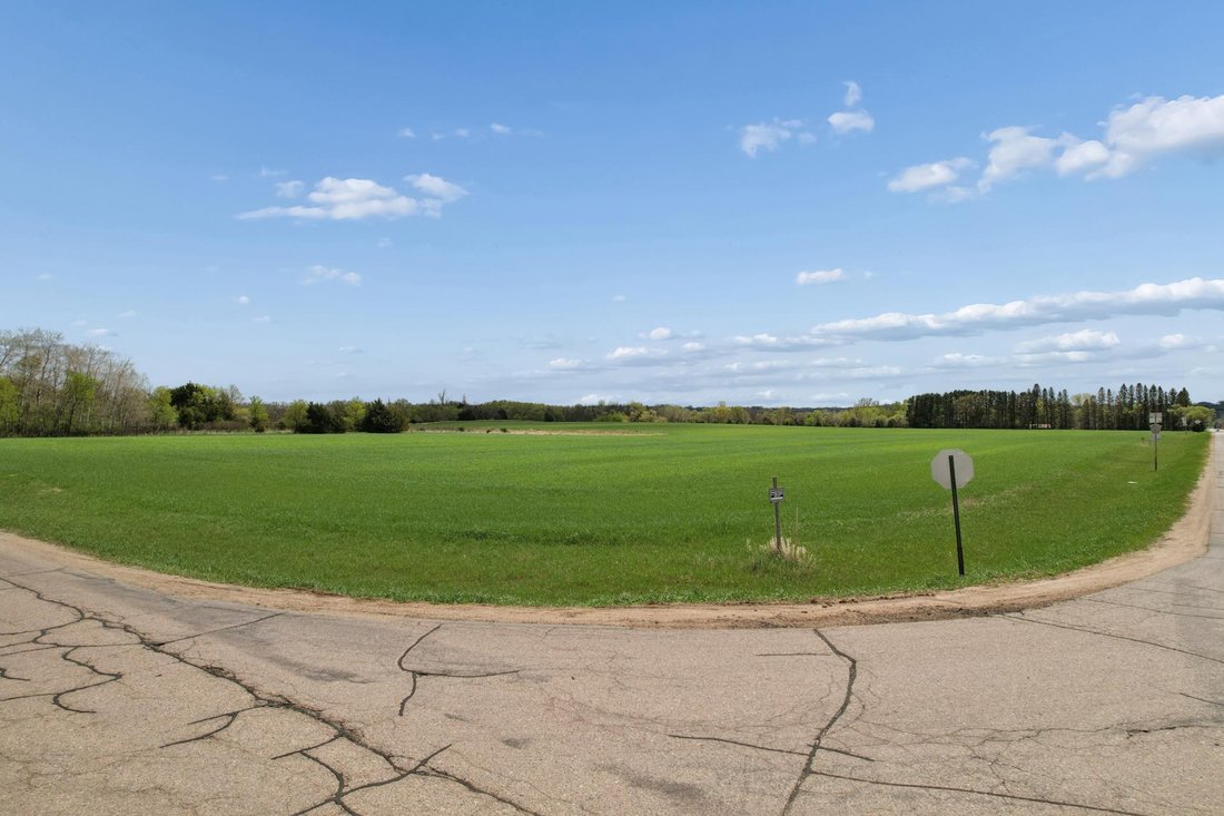 Farm Ranch in Jordan, Minnesota, United States 5 - 17986737