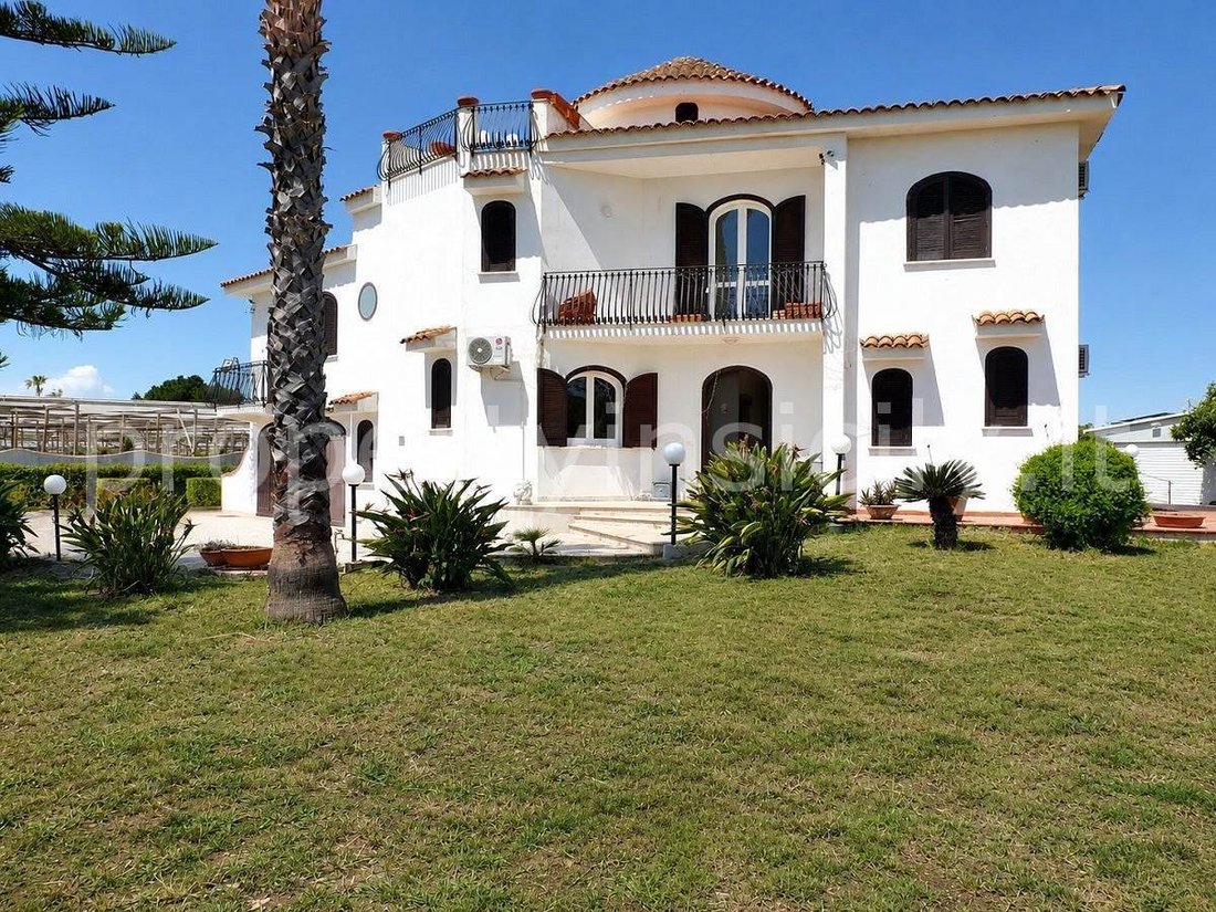 Villa in Fontane Bianche - Cassibile, Fontane Bianche, Sicily 1 - 17989478