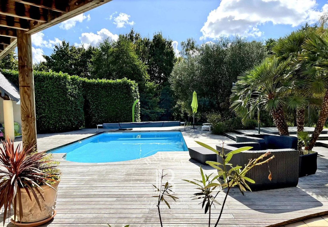 Estate in Centre, Angers, France 3 - 17986351