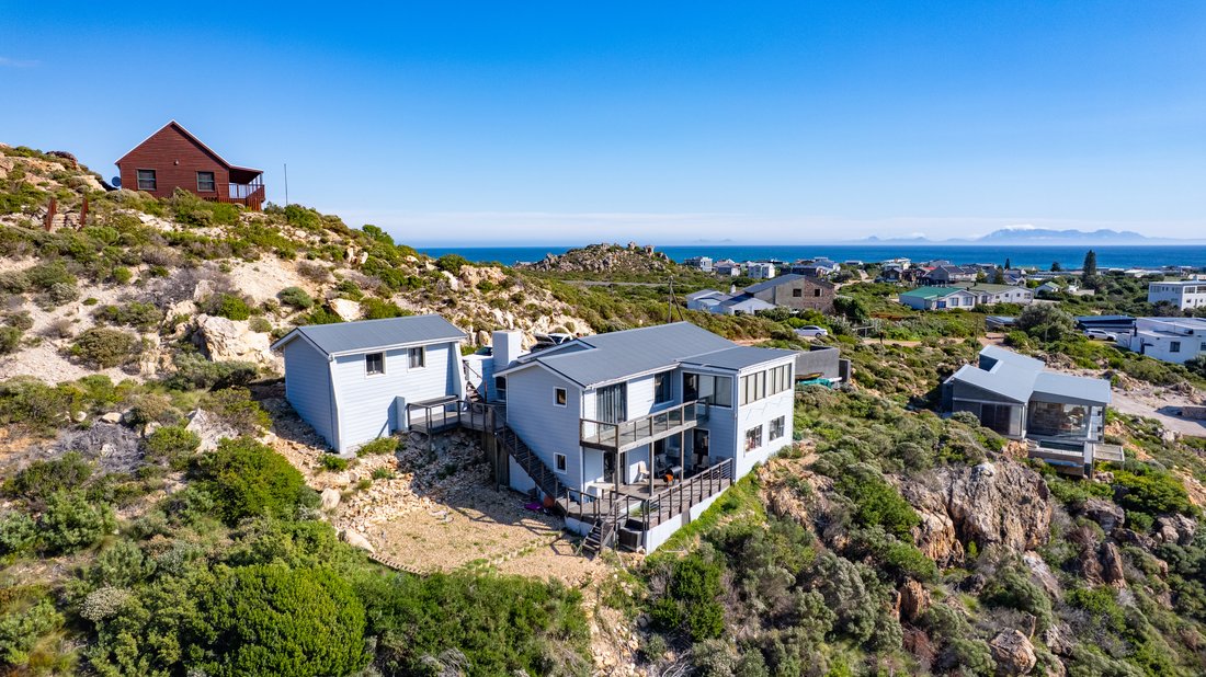 House in Rooi-Els, Western Cape, South Africa 1 - 17995222