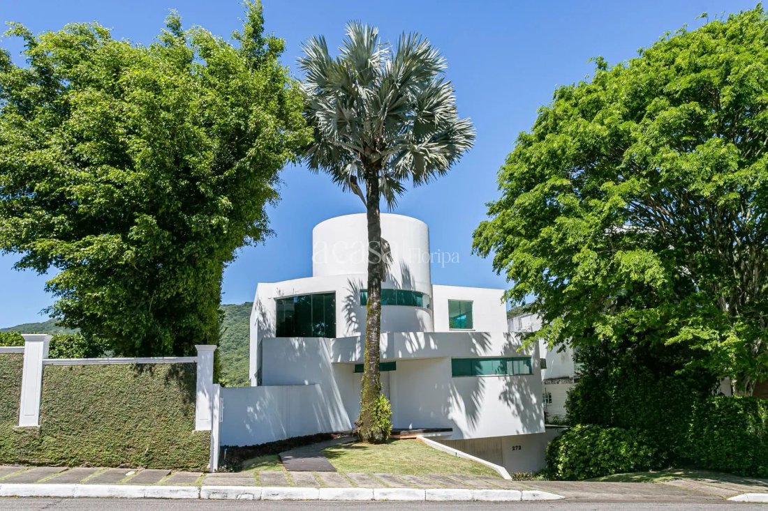 Condo in Florianópolis, State of Santa Catarina, Brazil 1 - 17986218