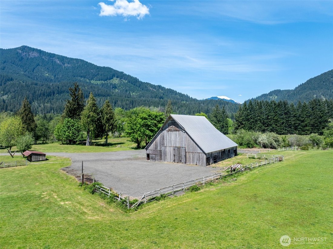 Packwood, Washington, United States 5 - 17986051