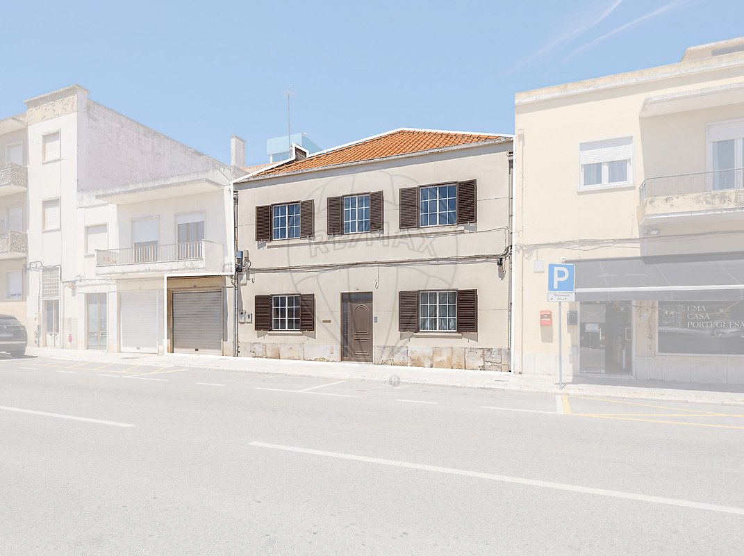 House in Santa Maria, Sao Pedro e Matacaes, Lisbon, Portugal 1 - 17984926