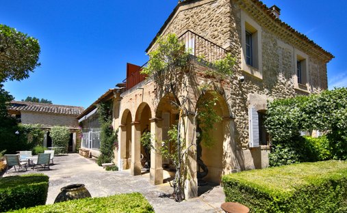 Casa en Althen-des-Paluds, Provenza-Alpes-Costa Azul, Francia 1