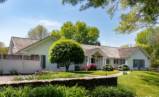 House in Roxbury, Connecticut, United States 1
