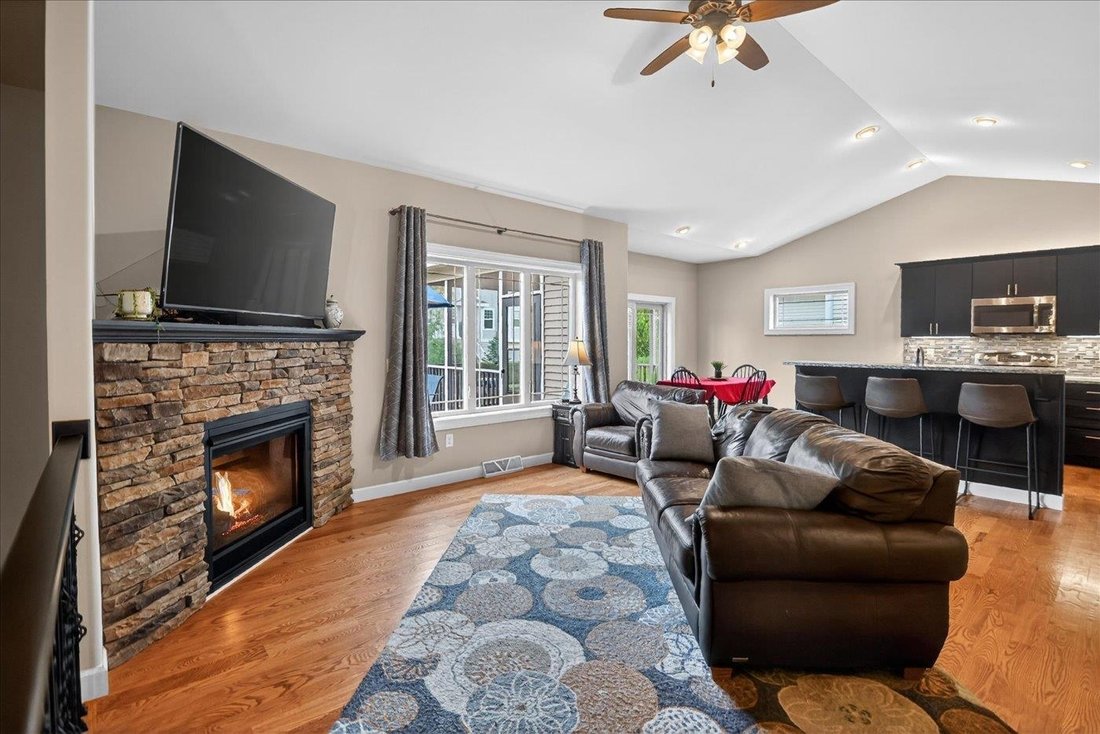 House in Waunakee, Wisconsin, United States 4 - 17993071