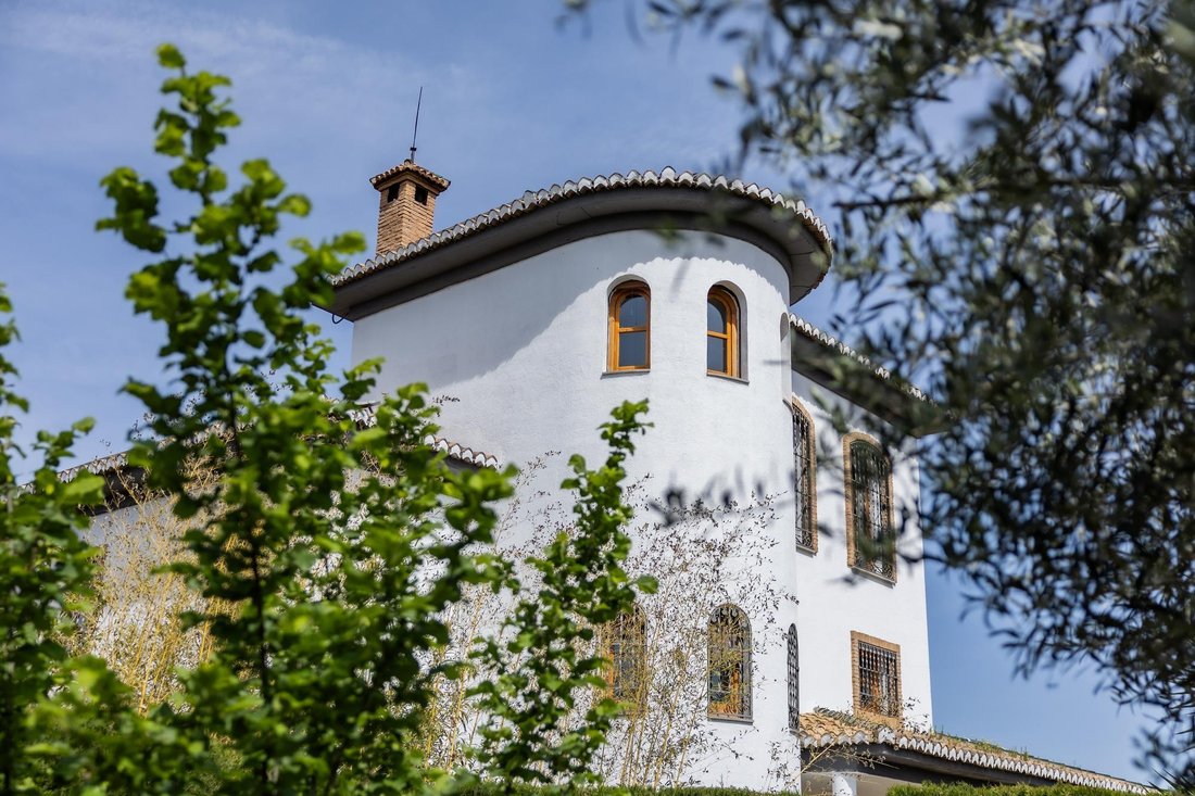 Villa in Ogijares, Andalusia, Spain 2 - 17984899