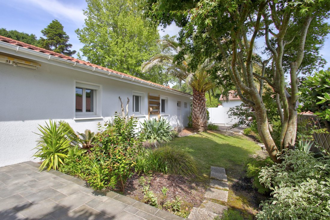 House in Biarritz, Nouvelle-Aquitaine, France 2 - 17990421