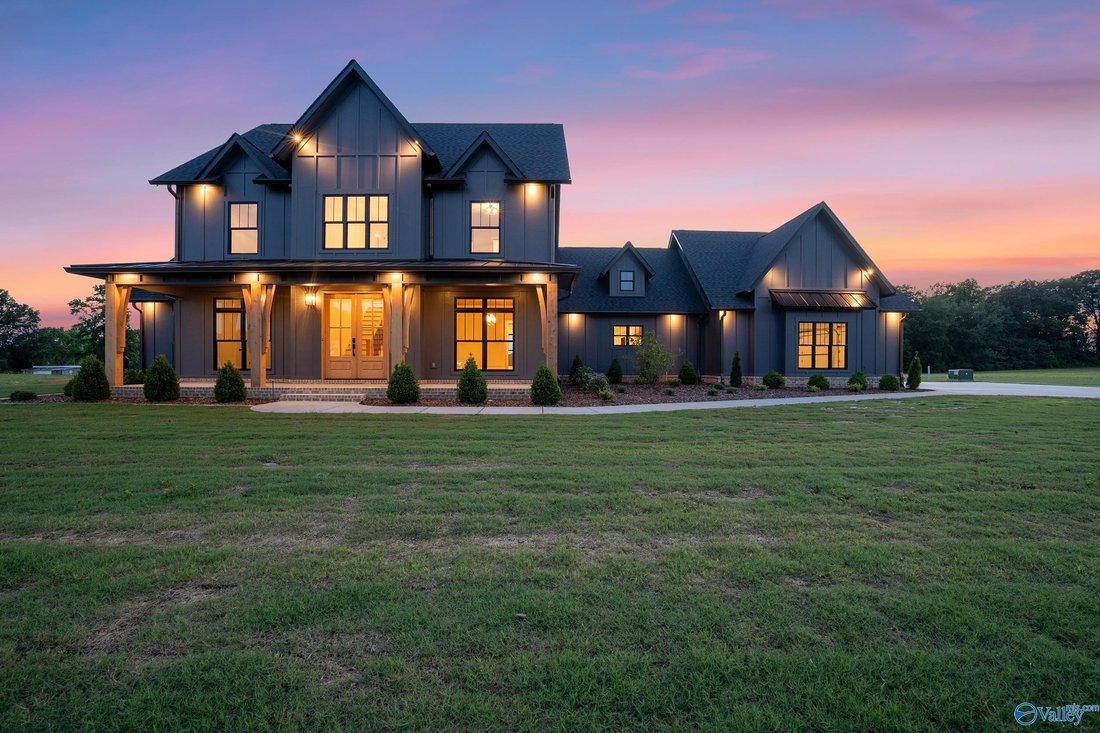 House in Redstone Arsenal, Alabama, United States 1 - 17984873