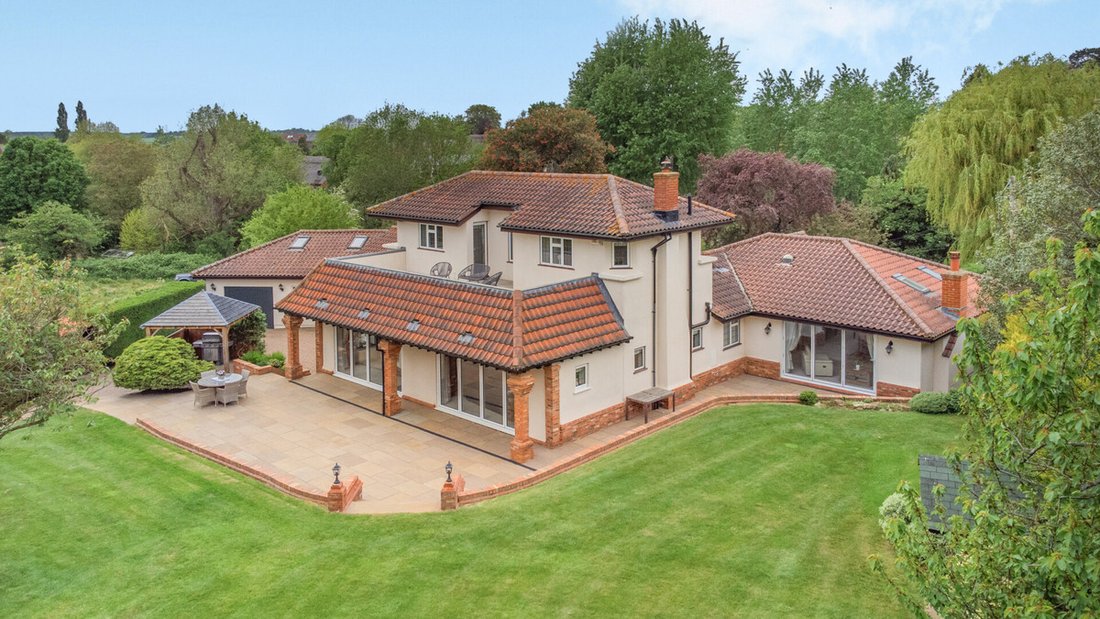 House in Padbury, England 1 - 17991207