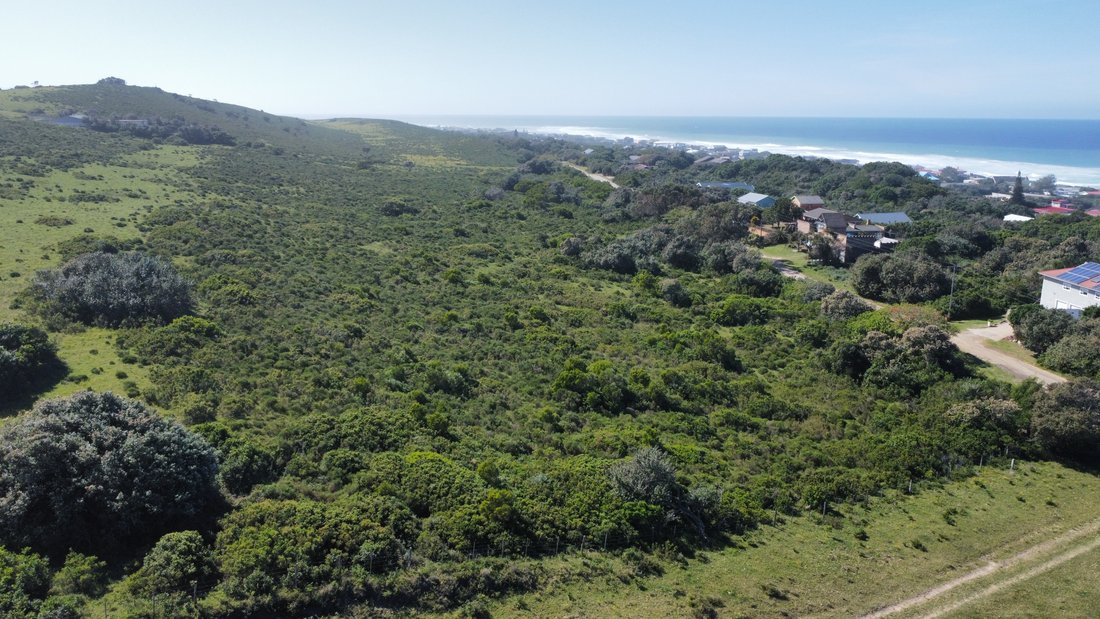 Land in Seafield, Eastern Cape, South Africa 1 - 17986572