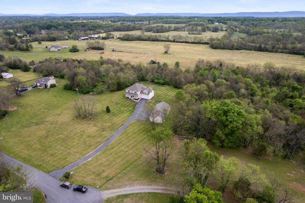 House in Kearneysville, West Virginia, United States 1 - 17984093