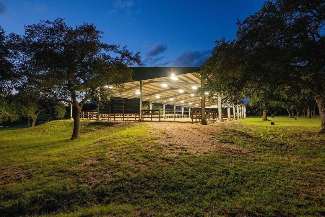 House in Dripping Springs, Texas, United States 5 - 17995711