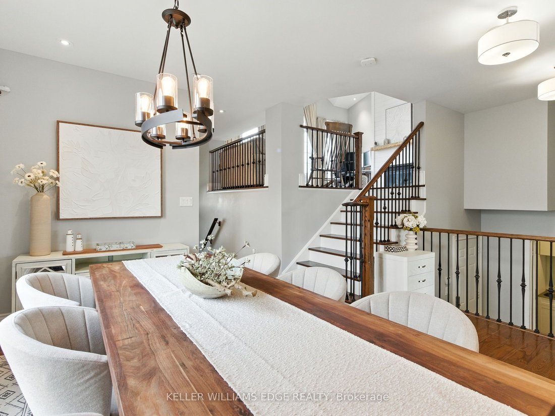 House in Milton, Ontario, Canada 3 - 17989582