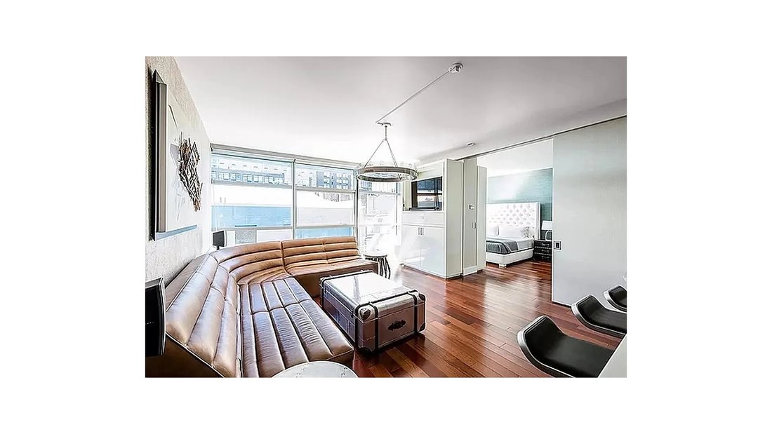 Condo in New York, New York, United States 1 - 17828959
