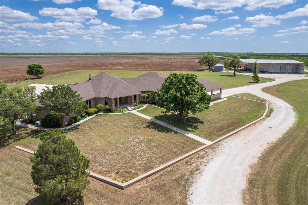 House in Coleman, Texas, United States 3 - 17988840