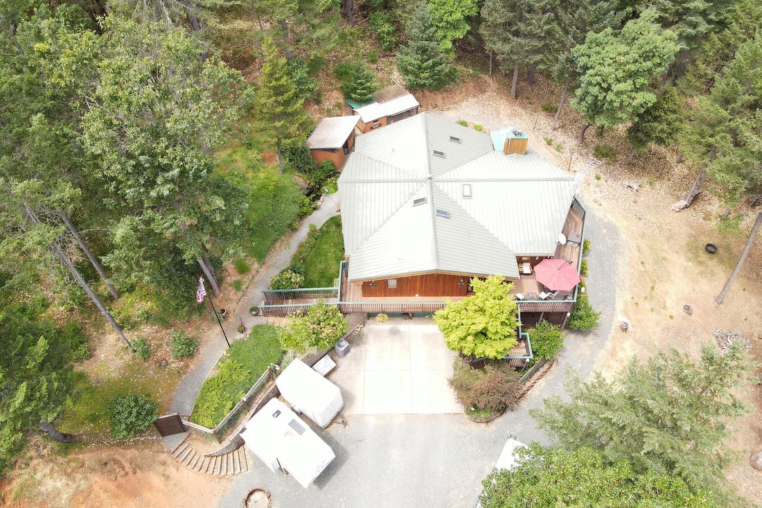 House in Grants Pass, Oregon, United States 2 - 17990962