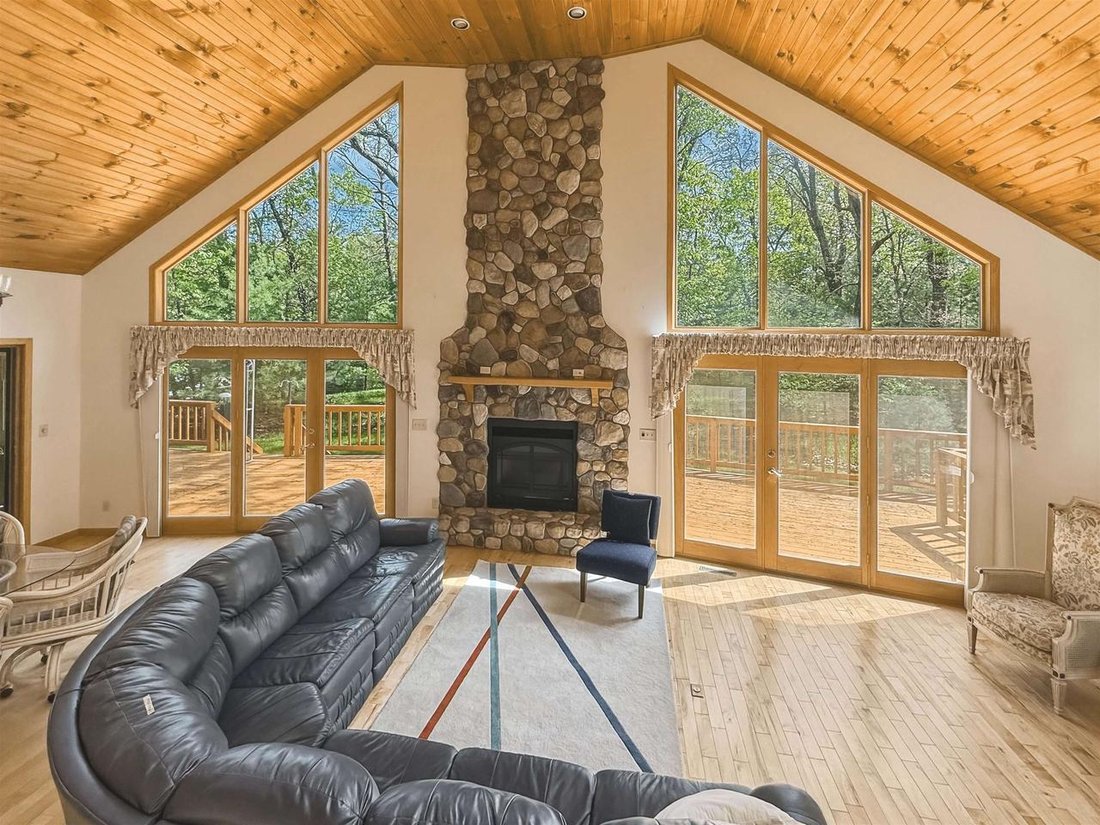 House in Grand Marsh, Wisconsin, United States 5 - 17988211