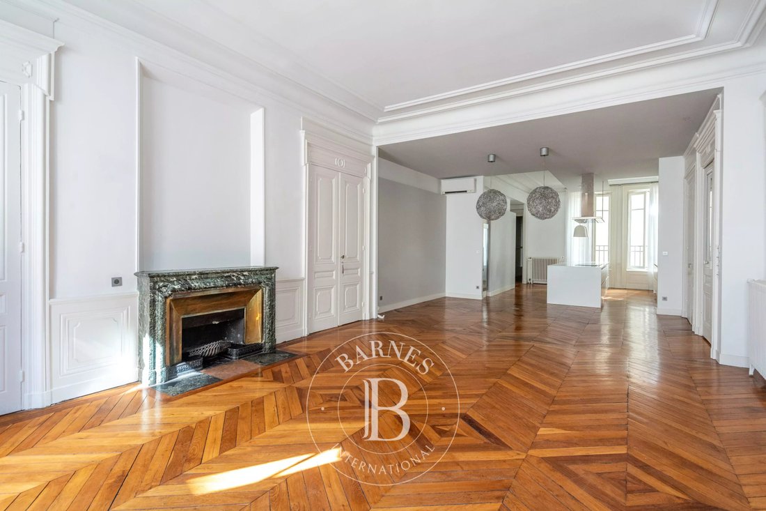Apartment in Cordeliers-Célestins-Bourse, Lyon 2e Arrondissement, Lyon 3 - 16891842