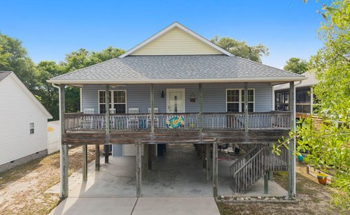 House in Oak Island, North Carolina, United States 1