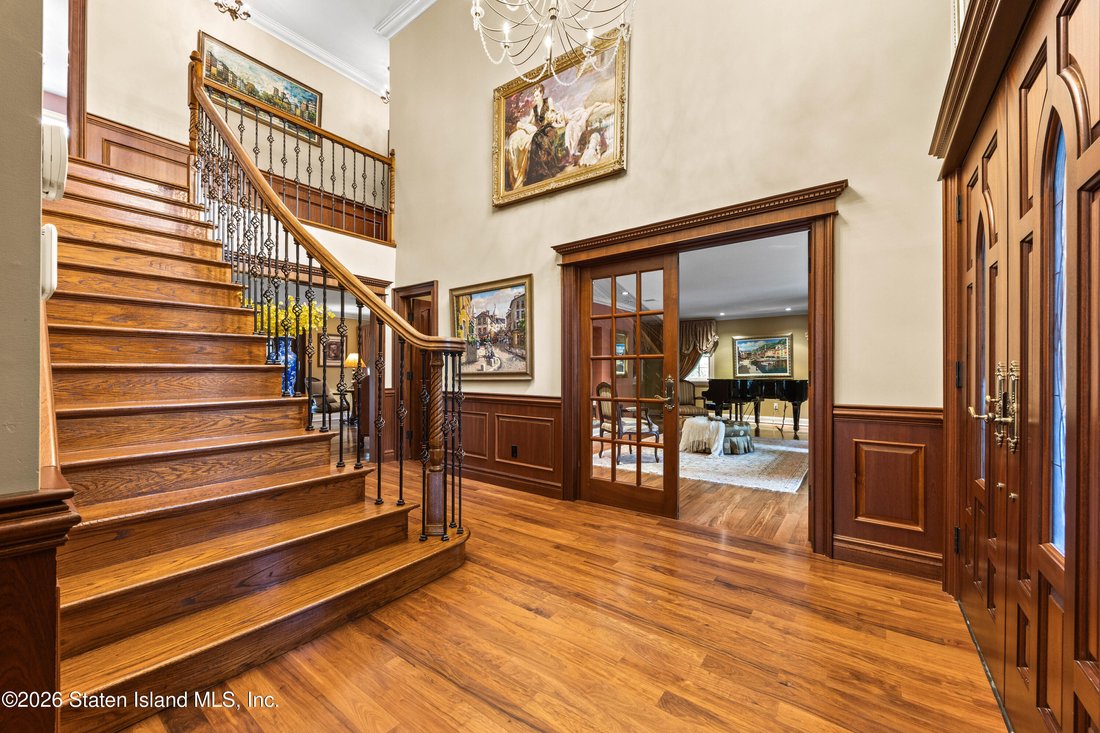 House in New York, New York, United States 5 - 17945356
