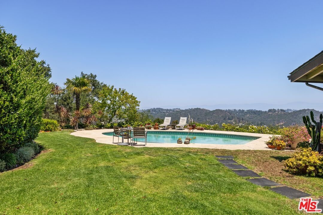 House in Los Angeles, California, United States 4 - 17991784