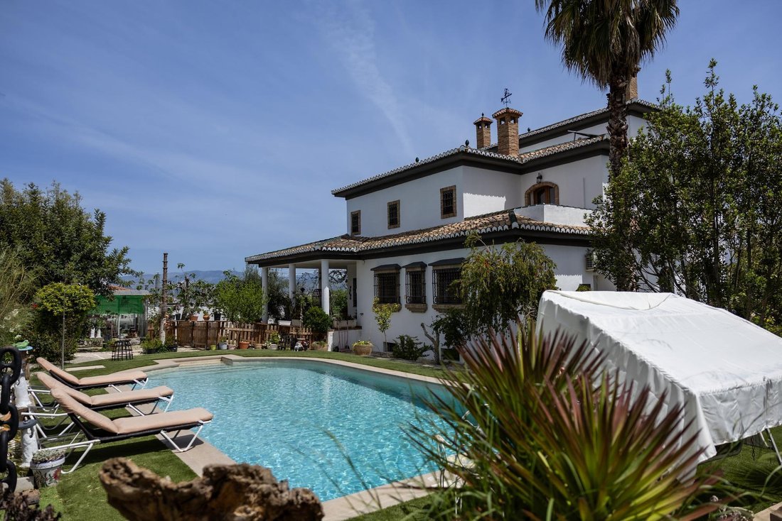 Villa in Ogijares, Andalusia, Spain 1 - 17984899