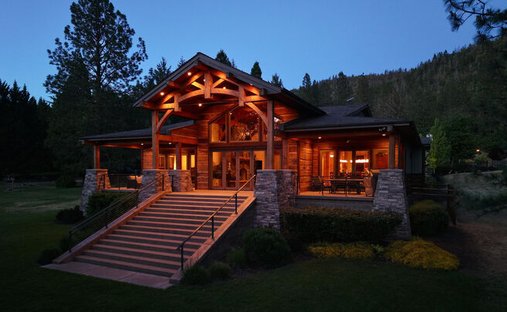 House in Shady Cove, Oregon, United States 1