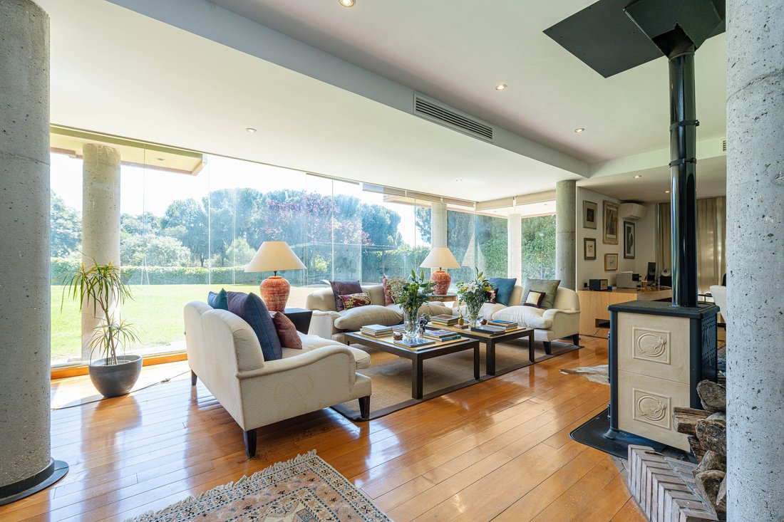 House in Majadahonda, Comunidad de Madrid, Spain 3 - 17989130