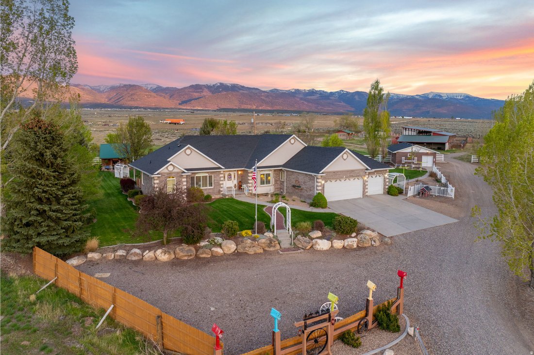 House in Mount Pleasant, Utah, United States 1 - 17987514