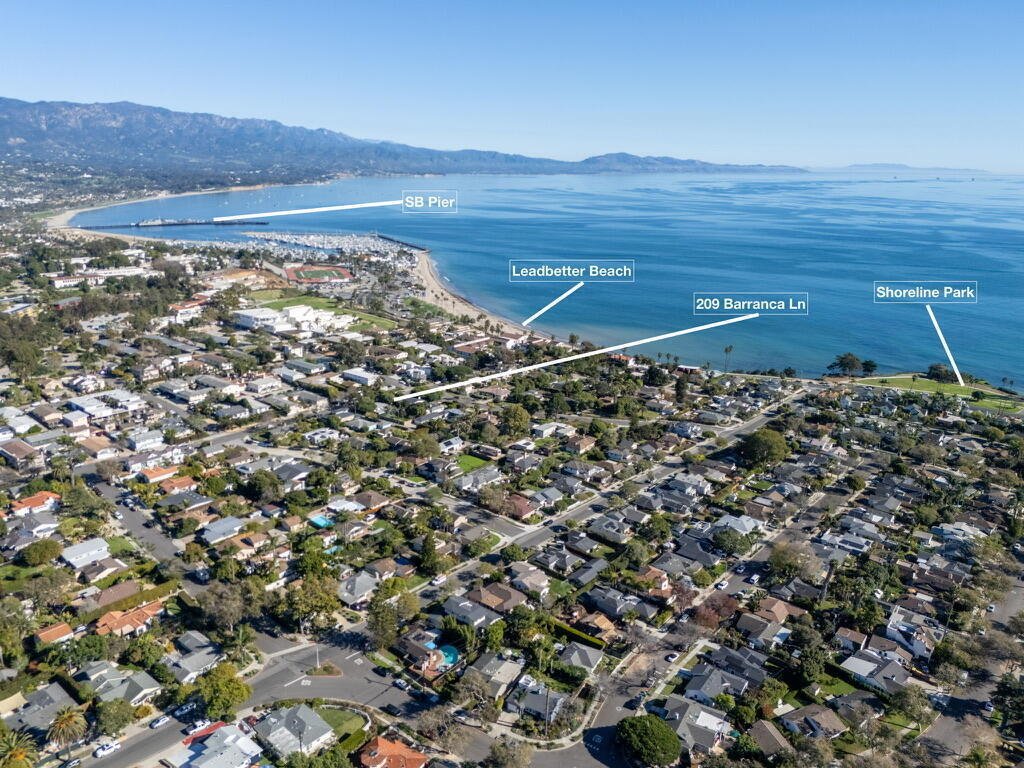 Santa Barbara, California, United States 4 - 17993383
