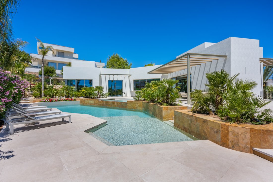 Villa in Orihuela, Valencian Community, Spain 1 - 17852992