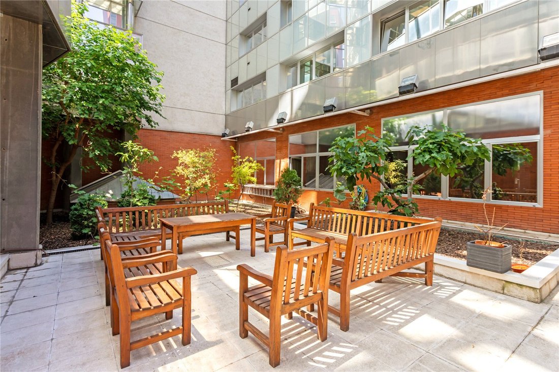 Apartment in Chamberi, Madrid, Spain 2 - 17991370